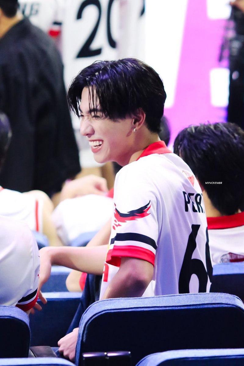 เป็นพี่โตแล้วดิ เก่งมากๆเลยนะ แกเติบโตมาได้อย่างดีจริงๆ ดีใจที่เห็นเพิ้ดมีความสุขกับสิ่งที่ทำนะ ขอให้มีรอยยิ้มแบบนี้ทุกวัน มีคนรักคนเอ็นดูอีกเยอะๆเลย สุขสันต์วันเกิดนะไอ่เด็ก 🫶🏻💖

HAPPY PERTH DAY 24
#PERTHppe24แล้วนาา