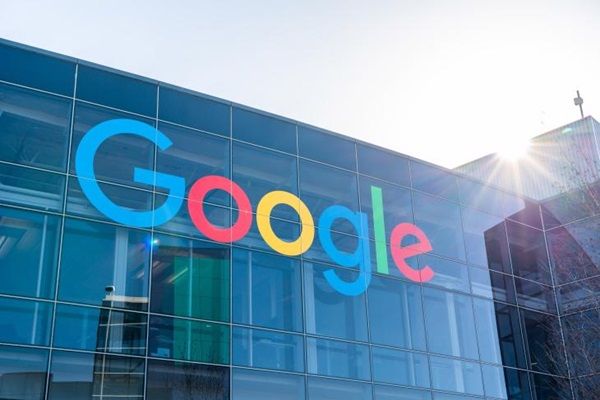 k_sarrazin's tweet image. #Alphabet va racheter la société de cybersécurité #Wiz pour 32 milliards de dollars, sa plus grosse acquisition jamais réalisée, afin de renforcer la sécurité du cloud de Google buff.ly/AoPhPuC