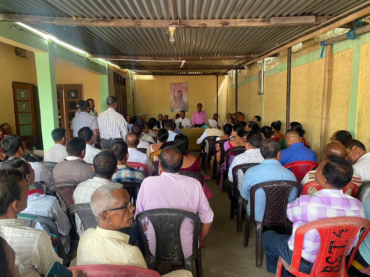 ripunbora's tweet photo. Had an important meeting with 18 Mandal presidents of East Chaiduar BCC at Gohpur BCC office. 

The strategy for the upcoming Panchayat elections, candidate selection and other important issues were discussed in detail.

#PanchayatElections2025 https://t.co/qSISPHikWH