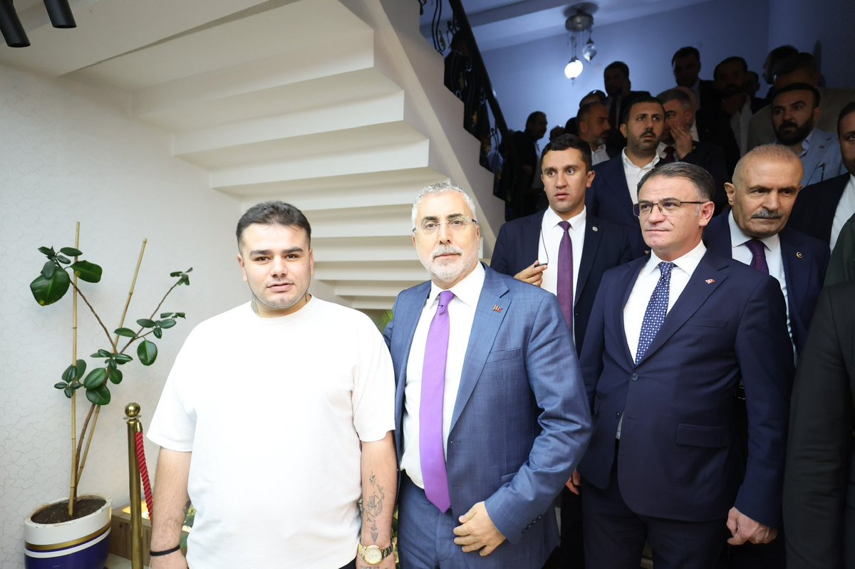 Vedat Işıkhan ❤️