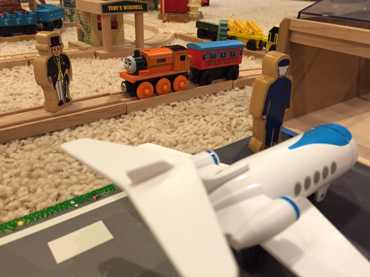 TWRailway's tweet photo. Hard to believe that Claw of the Law is 🔟 years old today! 🎉

This 80-minute movie was filmed over the course of 6 weeks in January and February 2015 before having to be entirely re-edited just days before release due to a hard drive failure.

Still very proud of this film! https://t.co/kYTzqxSB79