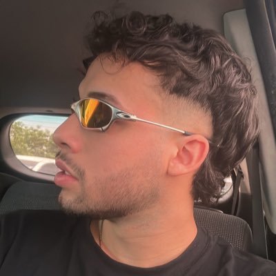 gonzaJrz's tweet photo. #NuevaFotoDePerfil https://t.co/V4bGkpcsVG