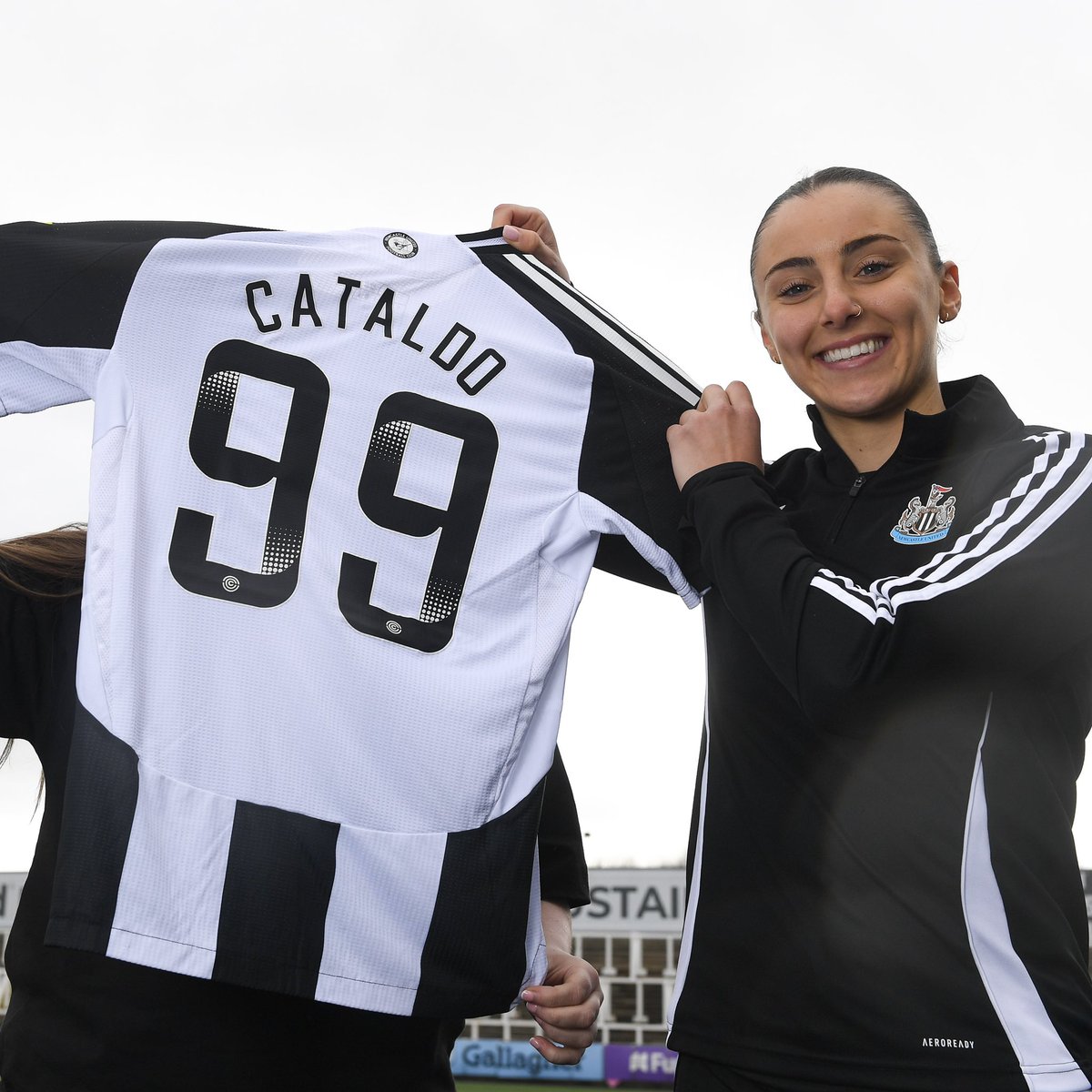 Freya Clothier (@freyaclothier) on Twitter photo Cataldo Contract 💫
Buzzing for <a href="/LiaCataldo/">Lia Cataldo</a> as she signs a new contract with <a href="/NUFCWomen/">Newcastle United Women</a>! ✍️
She really deserves this after an excellent first year at the club and I can’t wait for her to have more success at the Toon! 🖤🤍
Let’s gooo Cataldo! ❤️ Cataldo Contract 💫
Buzzing for <a href="/LiaCataldo/">Lia Cataldo</a> as she signs a new contract with <a href="/NUFCWomen/">Newcastle United Women</a>! ✍️
She really deserves this after an excellent first year at the club and I can’t wait for her to have more success at the Toon! 🖤🤍
Let’s gooo Cataldo! ❤️