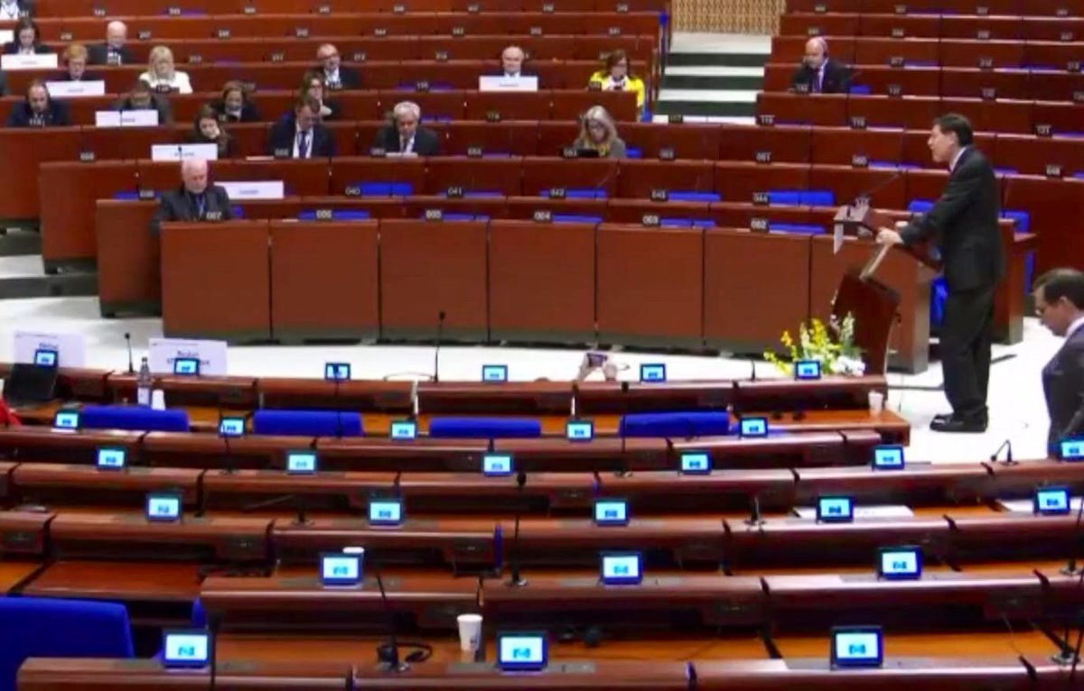 ¡ÚLTIMA HORA!

El furor que causó la presencia de Noroña en el encuentro mundial de directivos de congresos fue apoteótico.

Los tumultos por escucharlo causaron problemas de protección civil en el abarrotado auditorio.

Acá imágenes inéditas del prócer dando cátedra. 😎