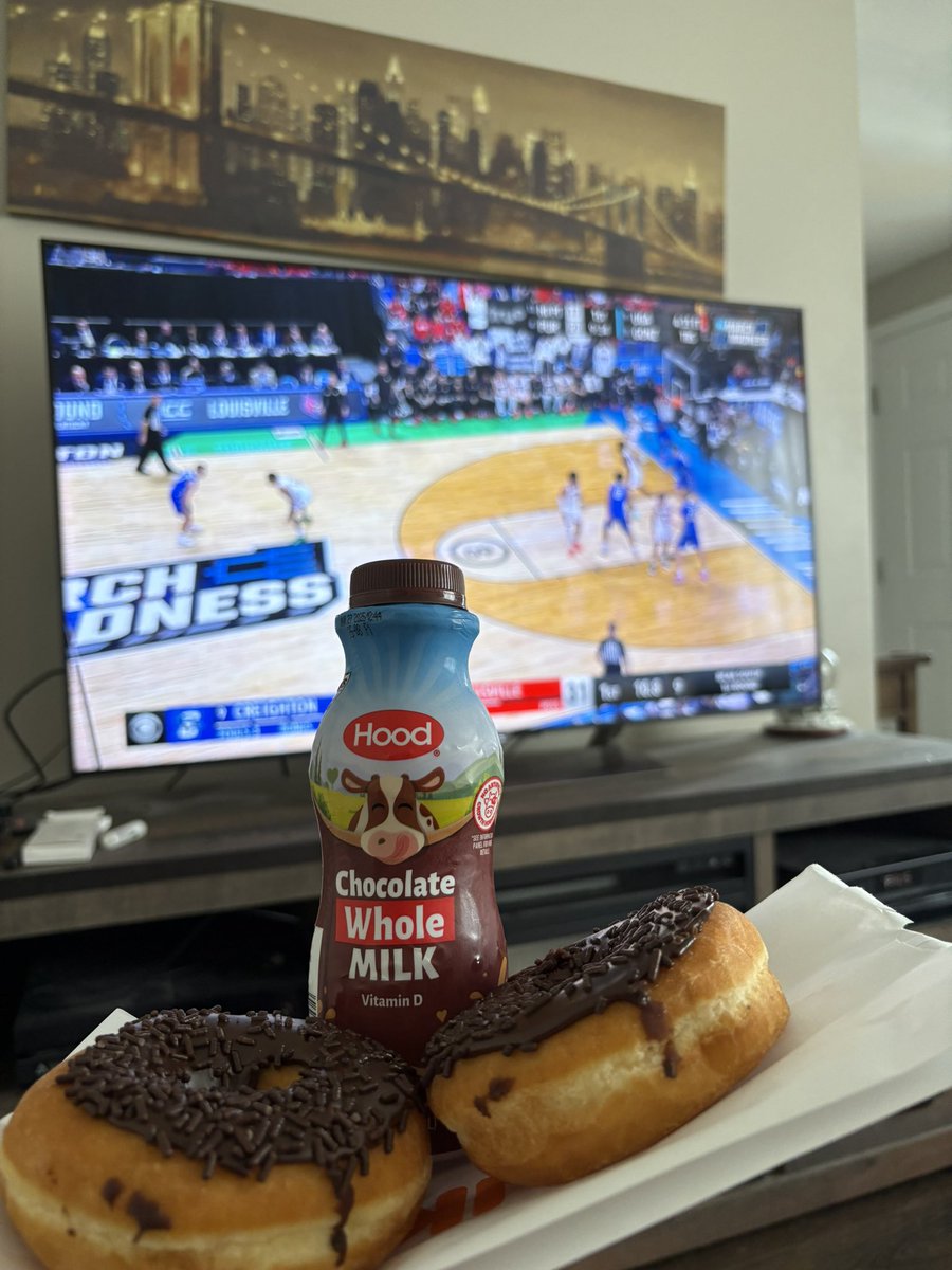 BusyMcNugget tweet media