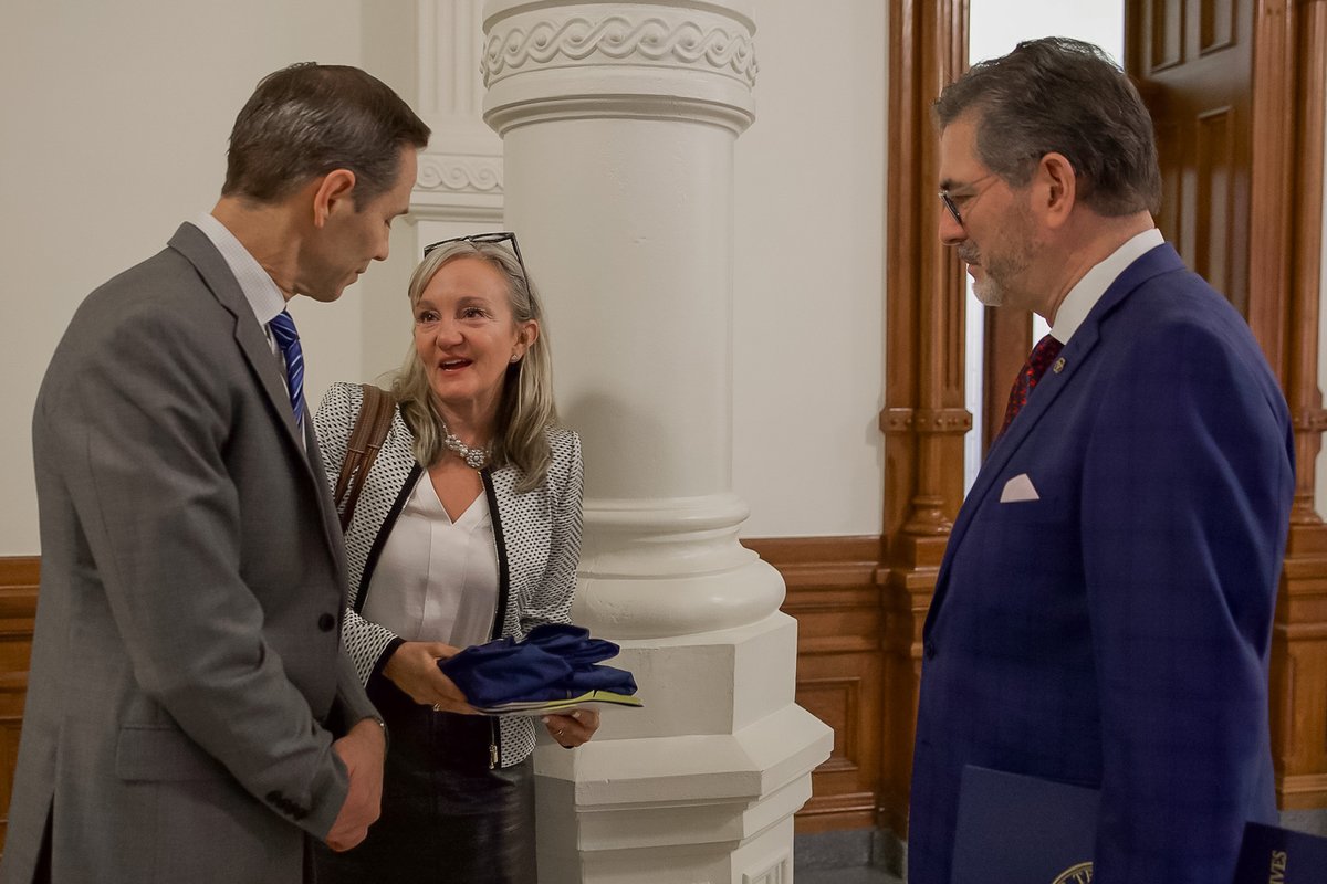 Congratulations to President <a href="/AlbertLReyes/">Albert Reyes</a> on 15 years of leadership as President and CEO of @Buckner_Intl, an organization dedicated to providing family assistance, counseling, and other essential services. 

Honored to recognize Mr. Reyes for his dedication and the difference