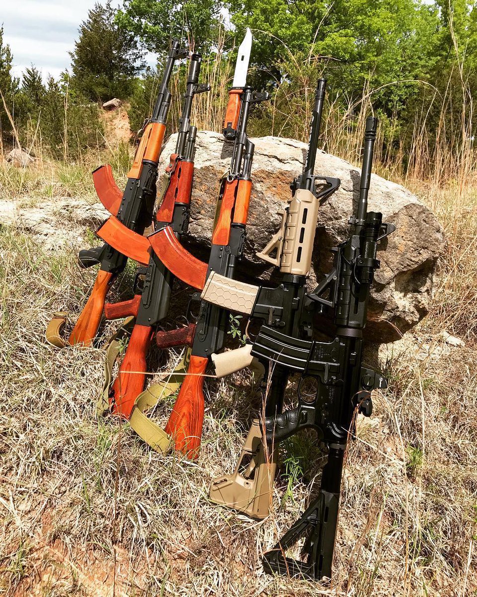 FirefieldTM's tweet image. Locked, loaded, and ready to roll. AR or AK, which are you picking up first?

#Firefield #ForgedinVictory #ReflexSight #AR15 #AK47