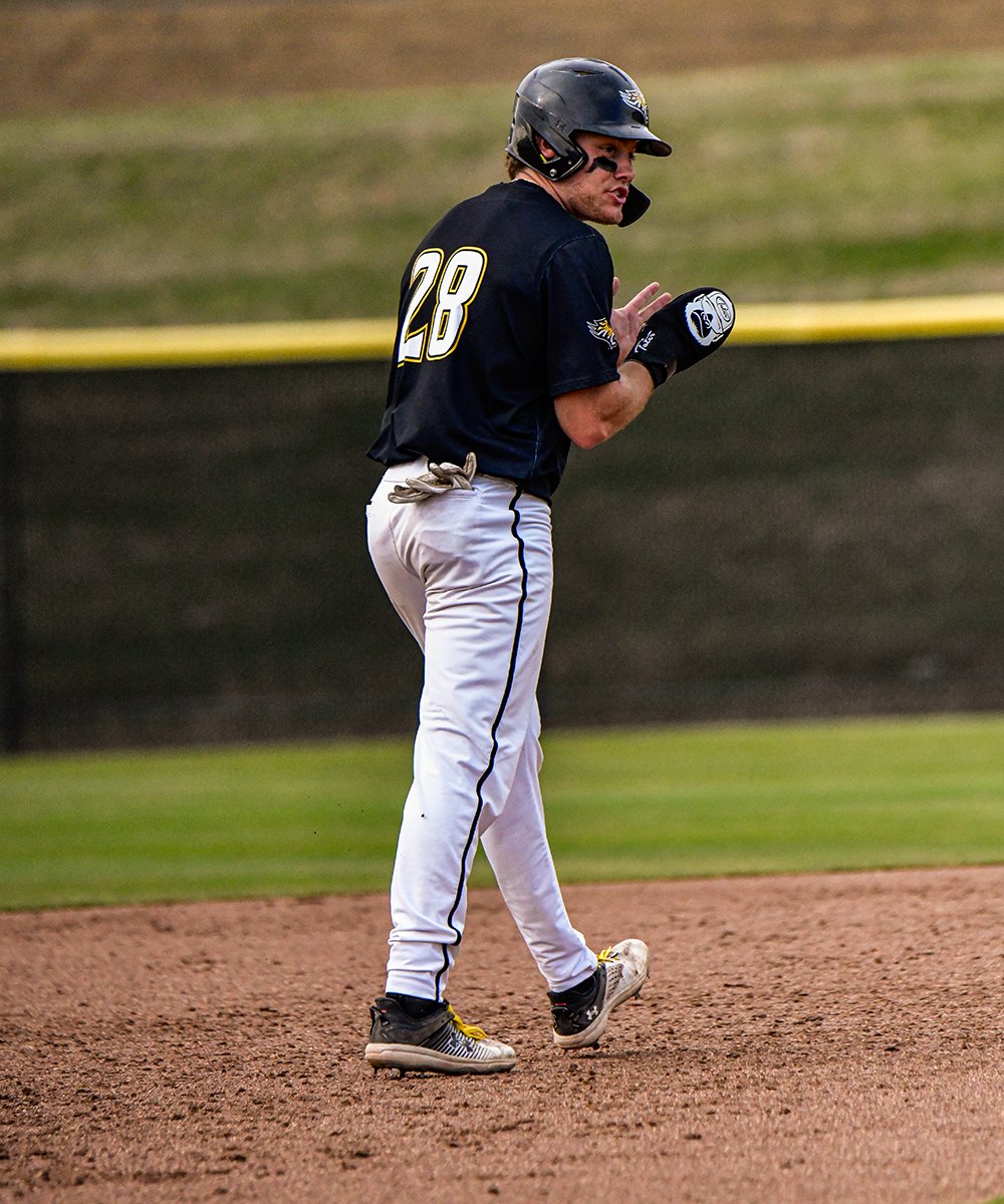 Towson Baseball tweet media