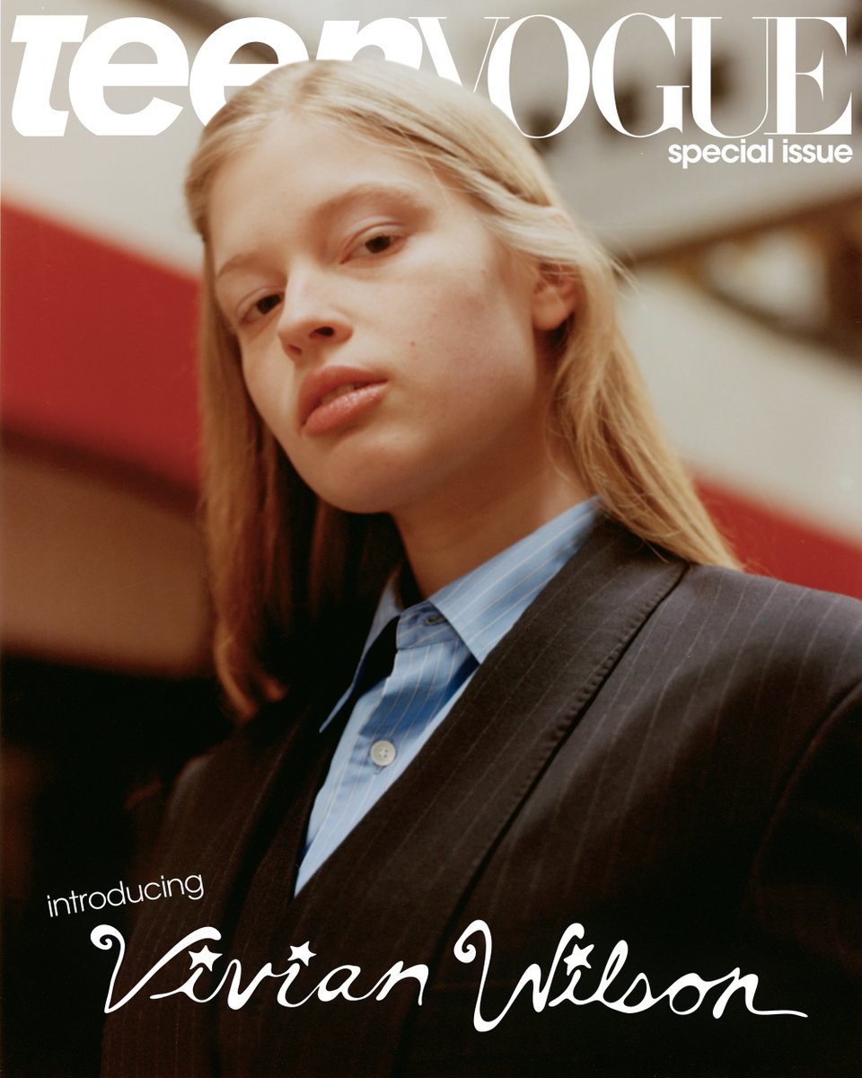 Elon Musk is currently tweeting up a storm about trans people while his daughter is looking gorgeous on the cover of Teen Vogue explaining why gender-affirming healthcare is life-saving for trans youth
teenvogue.com/story/vivian-j…
