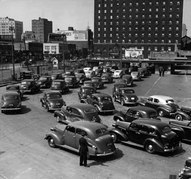 Tunnel is a bit backed up today. #ThrowbackThursday #takethetunnel