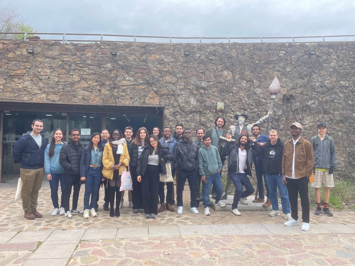 MMunozM3's tweet photo. Visiting on 20th Marcha Don Quijote, Manuel Lopez Villaseñor and Elisa Cendrero museums of Ciudad Real in the #SBBE Erasmus Mundus @FCTQ_uclm @IngQuimicaUCLM @uclm_inter
Thanks to #CristinaSanchez to be our guide one year more 🎉🎊🎉 https://t.co/SJrehtNEvg