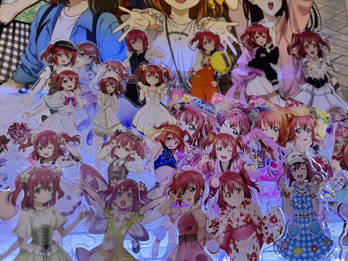 Mattcha17733641's tweet photo. 何年もかけてやっと祭壇が完成したー‼️
ラブライバーの皆さんの自慢の祭壇も見たいです！
リプ欄に貼ってくれると嬉しいです。。。
 #Aqours #黒澤ルビィ #CYaRon
 #ラブライブサンシャイン
 #ラブライバー https://t.co/hRz8LknWGX