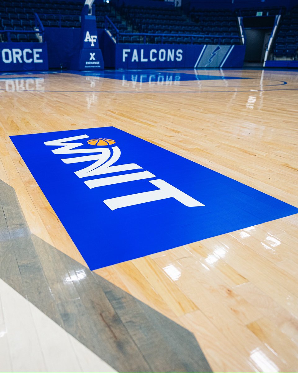 AF_WBB's tweet photo. Post-season preparations 👀 https://t.co/LenbeNbNXx