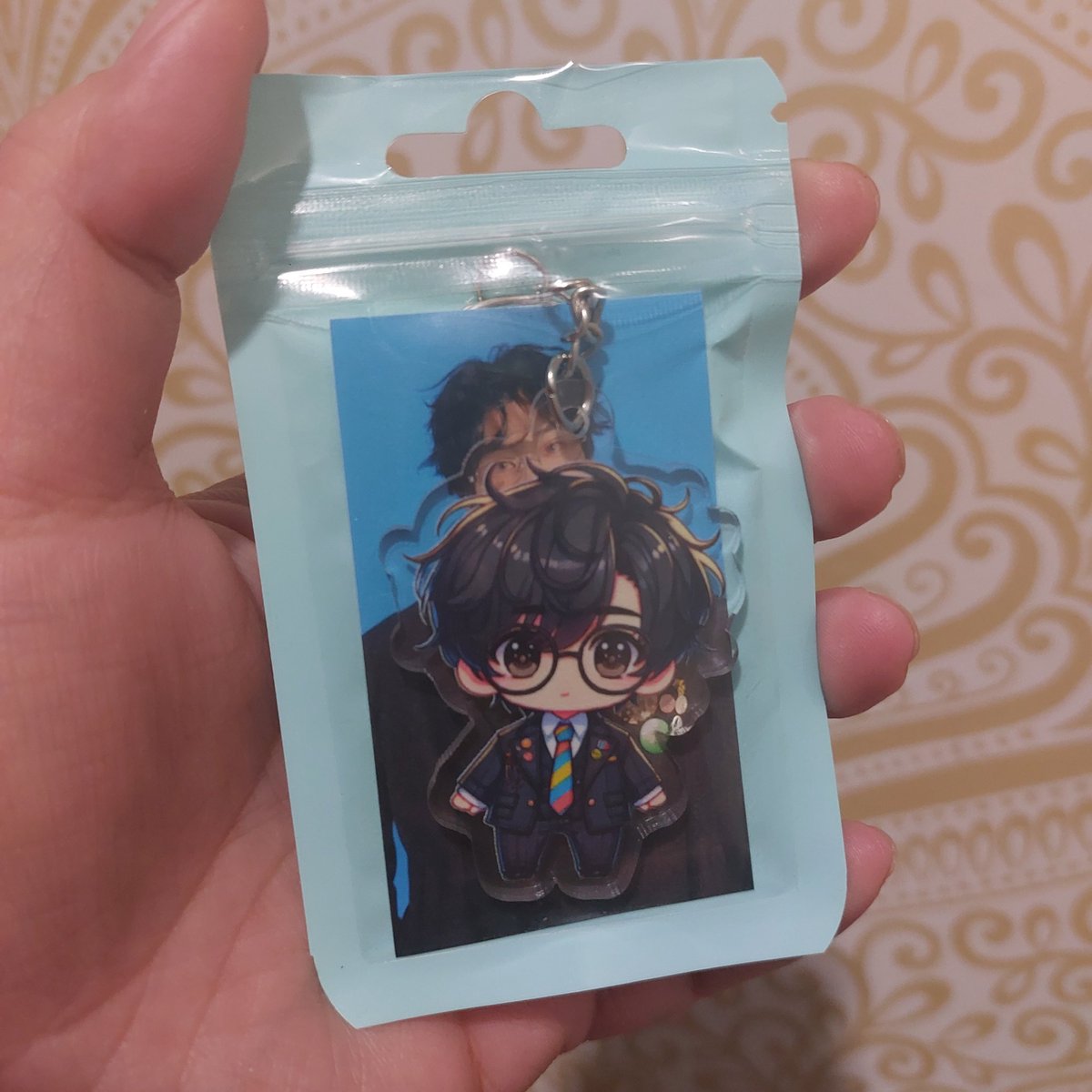 For those attending Its #XiumingTime #Fountainshow at #rizalpark this saturday 🙂

Just show your confirmed registration to get this freebie ❤️

#EXO #EXOXiumin #Xiumin #XIUMIN_WHEE