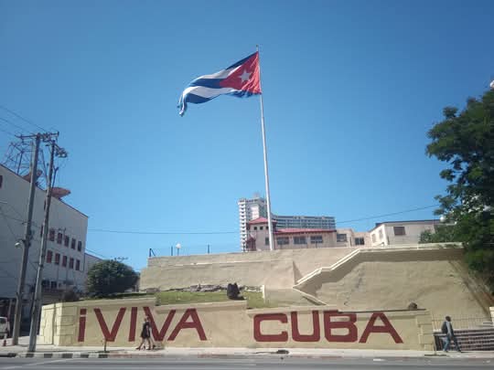 #Cuba, tierra de mis amores, primer territorio libre de Nuestra América de las botas Imperialistas.
