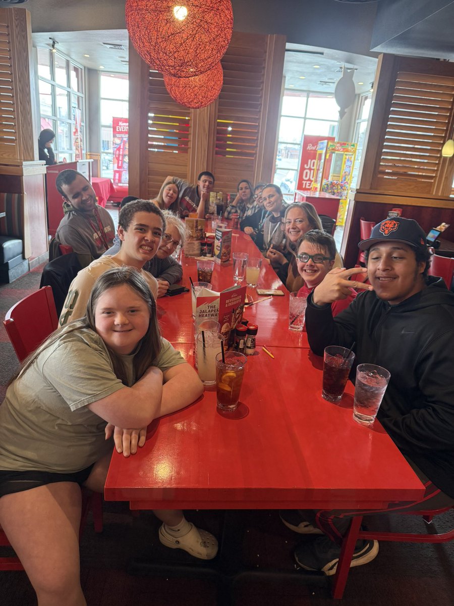 Stephanie Komajda tweet media