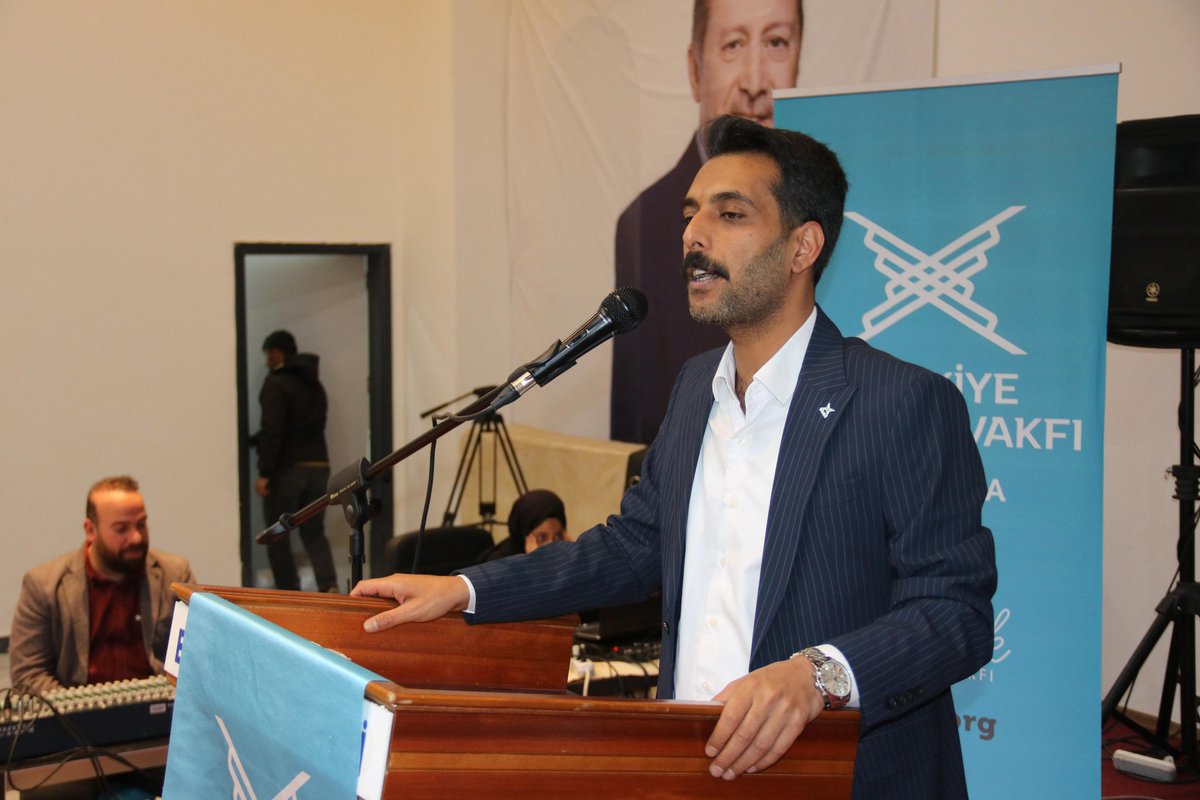 rezzakaslanli's tweet photo. 🌙 Birlikte Sofrada, Gönülden Duada!

Geleneksel Aile İftarında  kardeşlerimizle aynı sofrada bir araya geldik. Genel Başkan Yardımcımız @mmaliktaylan'ı misafir ettiğimiz Aile iftarımızda kardeşliğimizi pekiştirdik.

#RamazanBereketi #Aileİftarı https://t.co/SJVYDtRdC9