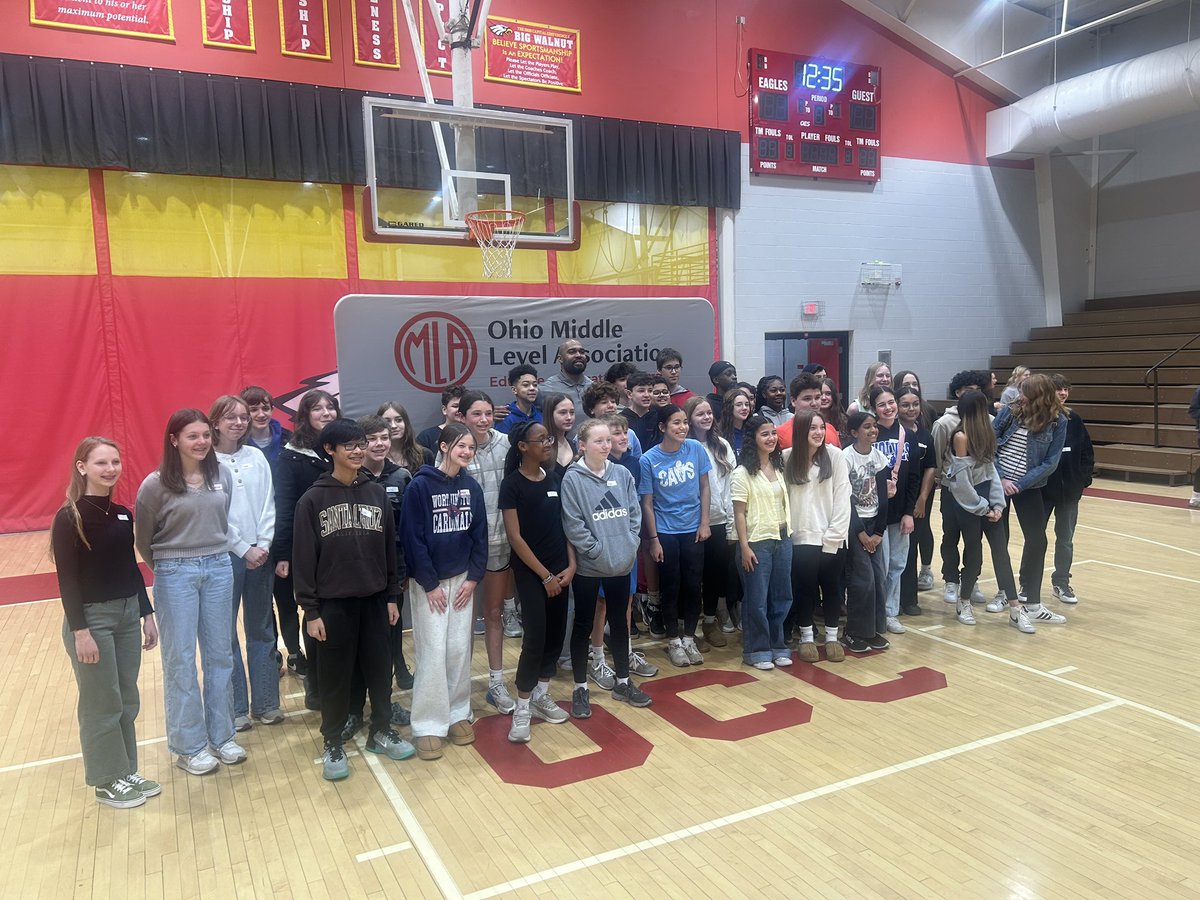 MrHessKurt's tweet photo. Our @wcsdistrict Middle Schools came together for the OMLA Leadership Conference where they participated in leadership ice breakers, team-building activities, and listened to former OSU Buckeye Doug Worthington speak @D90Worthington @McCordMiddle https://t.co/lmwivk7h01