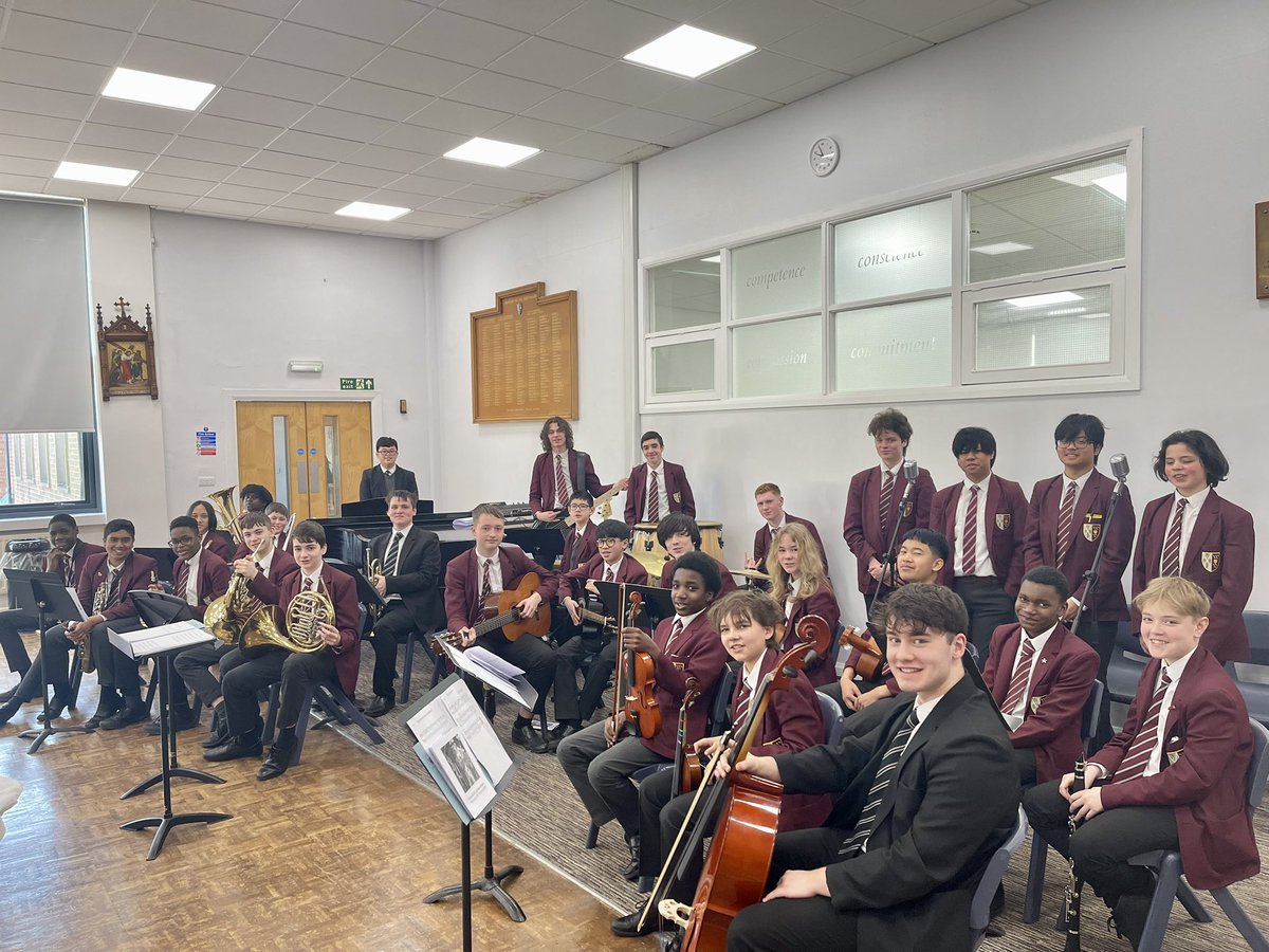 StCuthbertsTune's tweet photo. Our school community came together to celebrate St. Cuthbert’s Day with a heartfelt Mass that honored the legacy of this beloved saint. Students gathered to reflect on St. Cuthbert’s commitment to serving others #StCuthbertsFormingGreatMen #StCuthbertsDay https://t.co/PGEdreKJJV