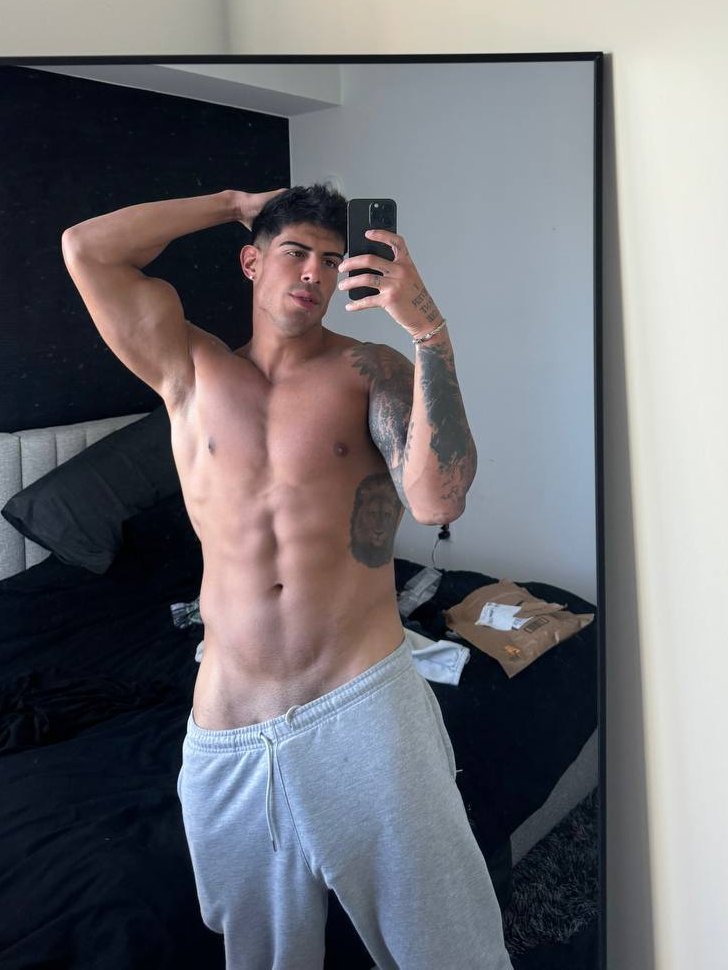 KING TONY tweet media