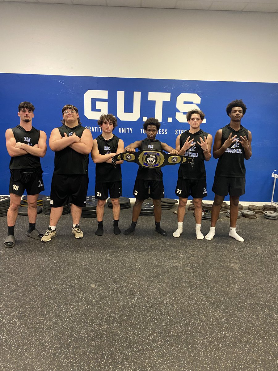 The winners of the varsity trident ball tournament from week 8! The belt is up for grabs again this afternoon. #GUTS