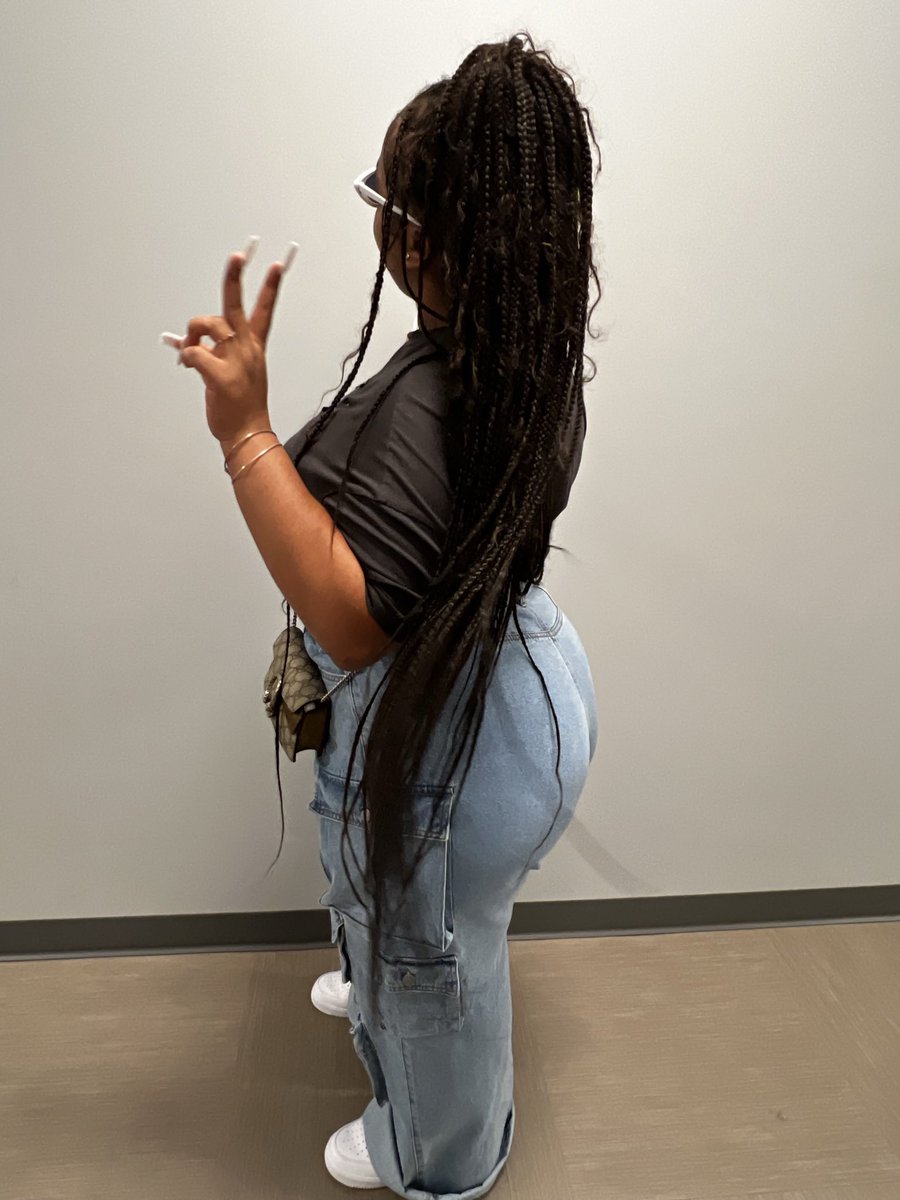 thelaylanicole_'s tweet photo. https://t.co/gKRXgEhRyr