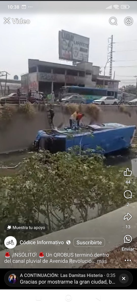 ¿Cómo llegamos a esto? 
Ocurre ahorita sobre el dren de Av. Revolución.