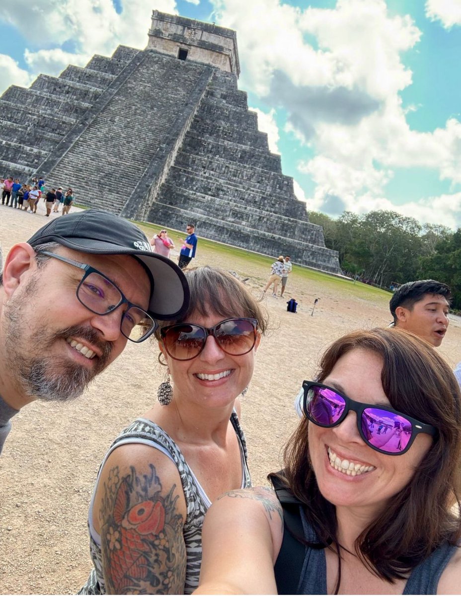 usmSTEMed's tweet image. Samantha Bergeron &amp;amp; Michael Dodson won the Graduate Student Research Award for their work, "Epistemological Foundations of Personalized Ecologies," at  ICRSME conference in Mexico. They also took some time to visit Mayan ruins with advisor Dr. Rachel Gisewhite! 
#centered #ICRSME