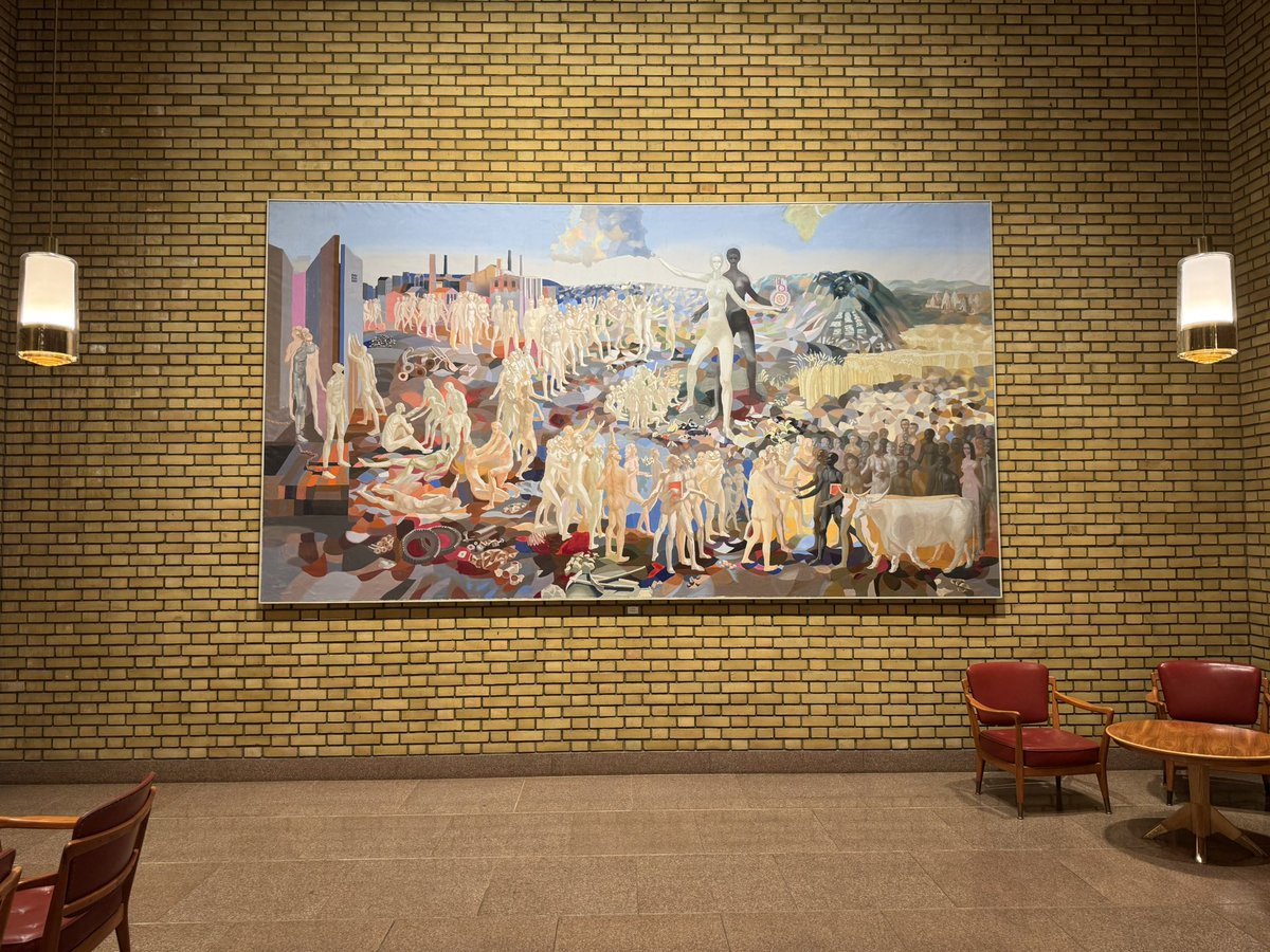 AKamyshin's tweet photo. Beautiful art pieces in the Norwegian parliament #Storting. Stunning like Norway itself! I thought to myself while running by during our visit to Norway with my President :) https://t.co/j0HGTDgxy9