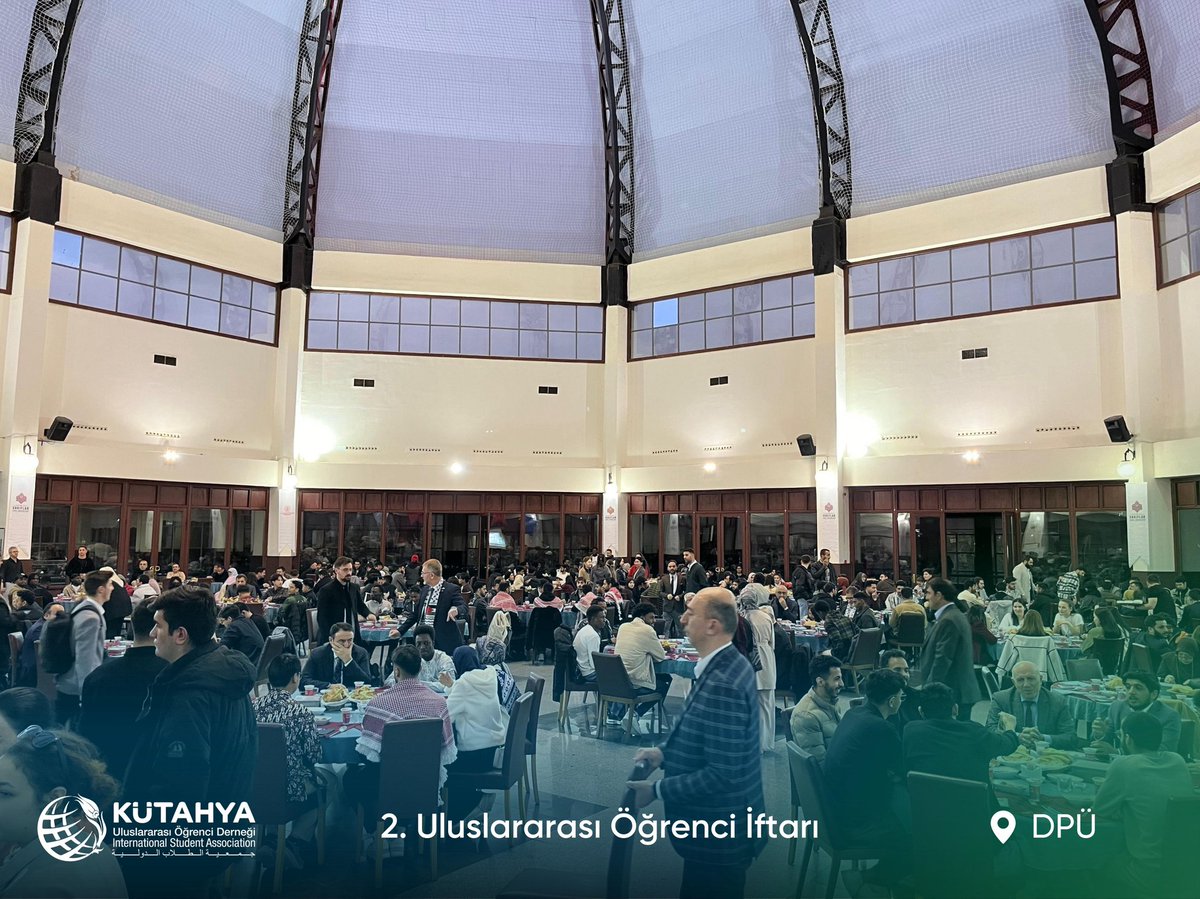 ktuodd's tweet photo. Kütahya Uluslararası Öğrenci Derneği olarak düzenlediğimiz 23 farklı ülkeden yaklaşık 450 misafir öğrenci arkadaşımızın katıldığı iftarımızdan kareler. https://t.co/FgkyDpCscL