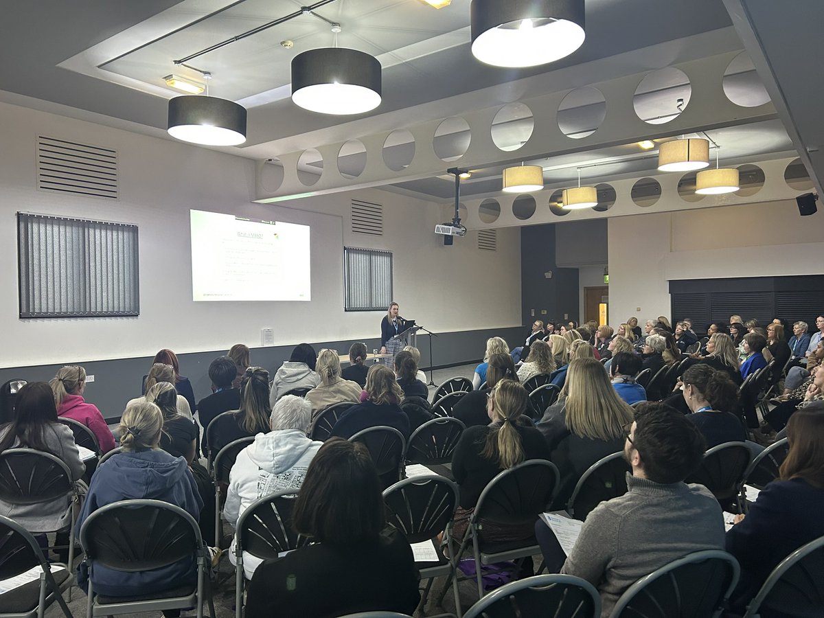 UHLContinence's tweet image. Proud to have received the award for clinical excellence in Bladder and Bowel care from @BladderBowelUK for the current QI project. #harmfreecare.
