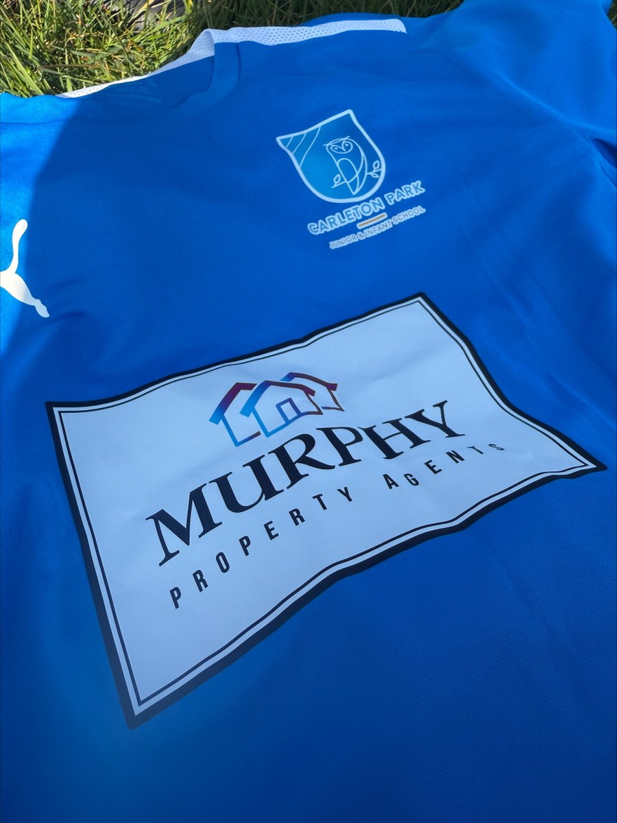 carletonparksch's tweet photo. A huge 'Thank You!' to Jody and Lucy Murphy
@MurphyPropAgent for sponsoring our new football kits. Our children will look absolutely fantastic and can now proudly represent Carleton Park. We really appreciate your support #community #teamwork #sportforall https://t.co/jZQTwHNpMQ