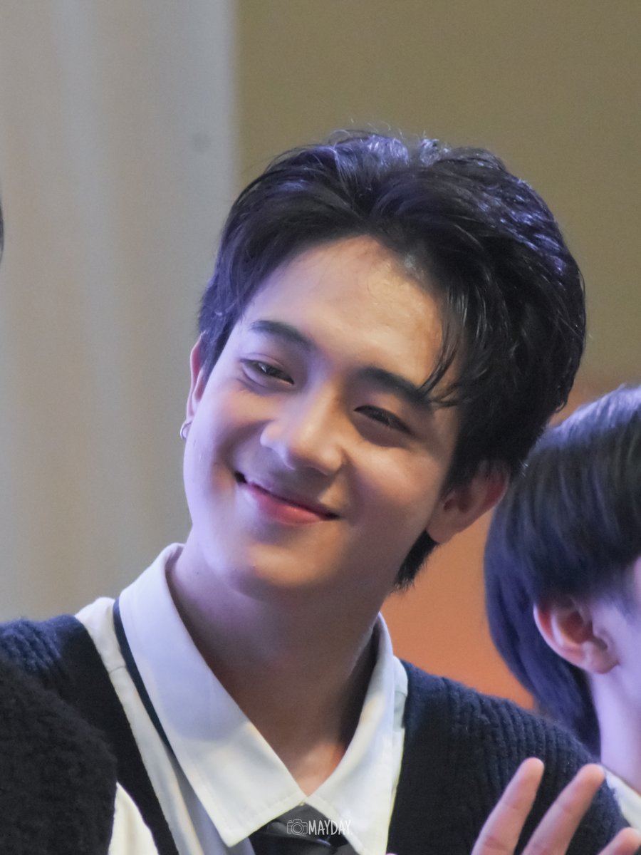 [030825] AJAA ASH
📍 Market! Market!

#PPOPCaravan2025
#AJAA <a href="/AJAAofc/">AJAA</a>