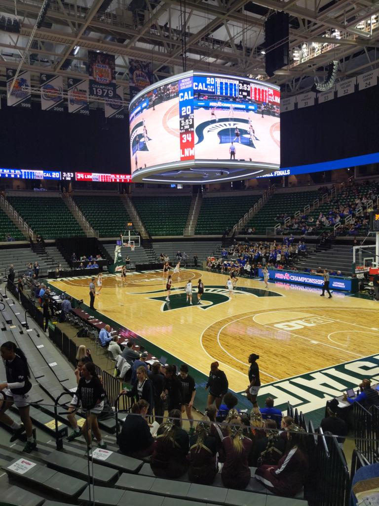Evan Bell (@coachevanbell) on Twitter photo D3 State Semis
<a href="/gramzowc/">Charlotte Gramzow</a> slashes downhill to draw a foul & buries a smooth corner 3. LNW zone defense has been causing fits for Calumet in this game. They lead 34-20. <a href="/MHSAA/">MHSAA</a> <a href="/PGHMichigan/">Prep Girls Hoops Michigan</a> D3 State Semis
<a href="/gramzowc/">Charlotte Gramzow</a> slashes downhill to draw a foul & buries a smooth corner 3. LNW zone defense has been causing fits for Calumet in this game. They lead 34-20. <a href="/MHSAA/">MHSAA</a> <a href="/PGHMichigan/">Prep Girls Hoops Michigan</a>