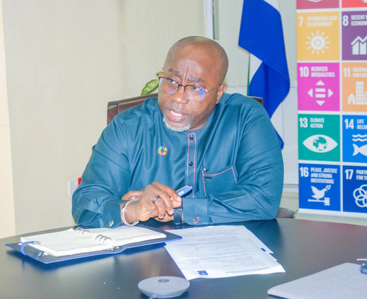 UNDPSierraLeone's tweet photo. #UNDP hosted the 2nd Steering Committee Meeting for #EWASME proj, co-chaired by Min. of Agric, @HenryMKpaka &amp; our #ResRep, @FredAmpiah. Key stakeholders reviewed progress, challenges &amp; approved 2025 workplan for empowering women-led businesses in the rice value chain. @isdb_group https://t.co/GcsVMNvocc