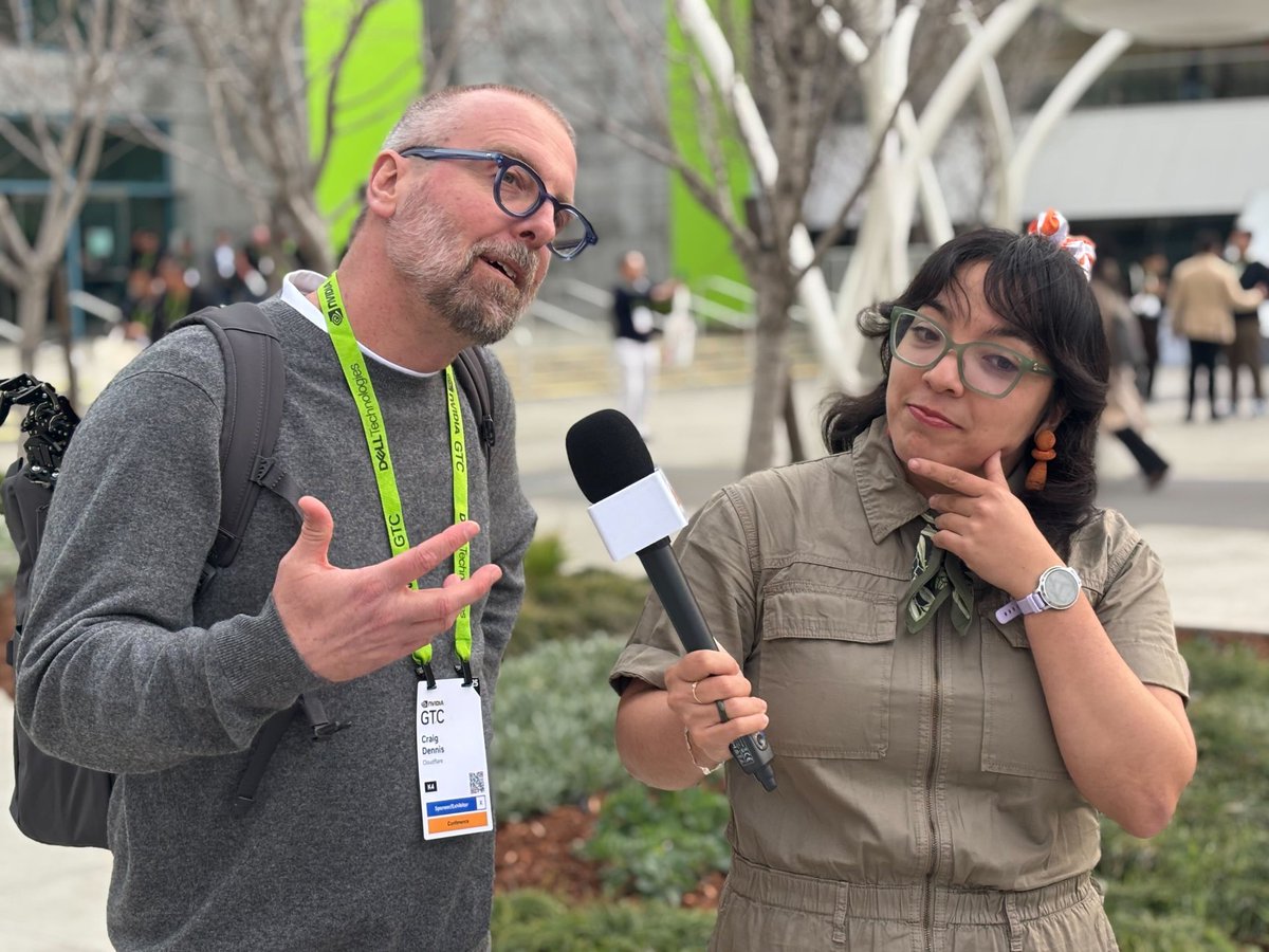 Work bestie <a href="/lizziepika/">Lizzie Siegle</a> has a 🔥interview game 🧡