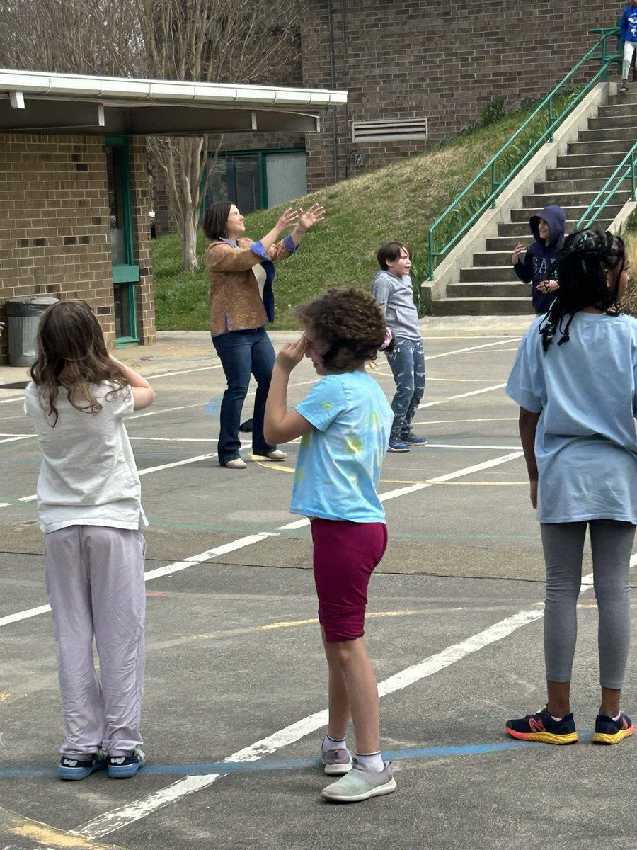 I went over to <a href="/SeawellES/">Seawell Elementary</a> to do an observation with our Interim Principal and she was leading a powerful restorative conversation/ team building with her 4th graders. These are kinds of priorities that I like to see our leaders focusing on🤓