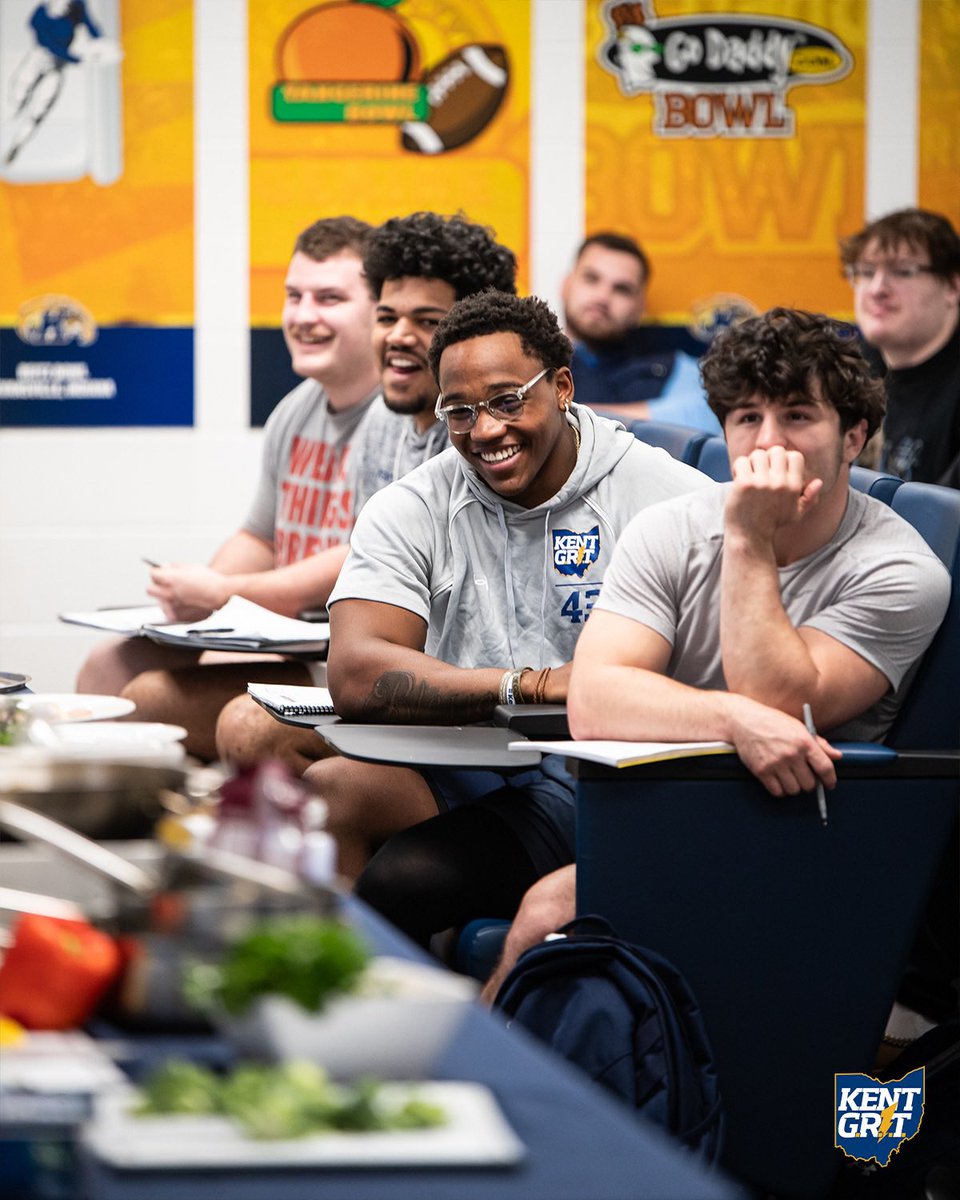 Fueling Success On and Off the Field! This week, we learned from certified sports nutrition coach <a href="/chefnick2505/">Chef Nick Certified Sports Nutrition Coach</a> on how to prepare a week's worth of nutritious meals. Thanks, Chef Nick, for helping us make healthier choices!

#KentGRIT⚡️ | #BEcomingUS