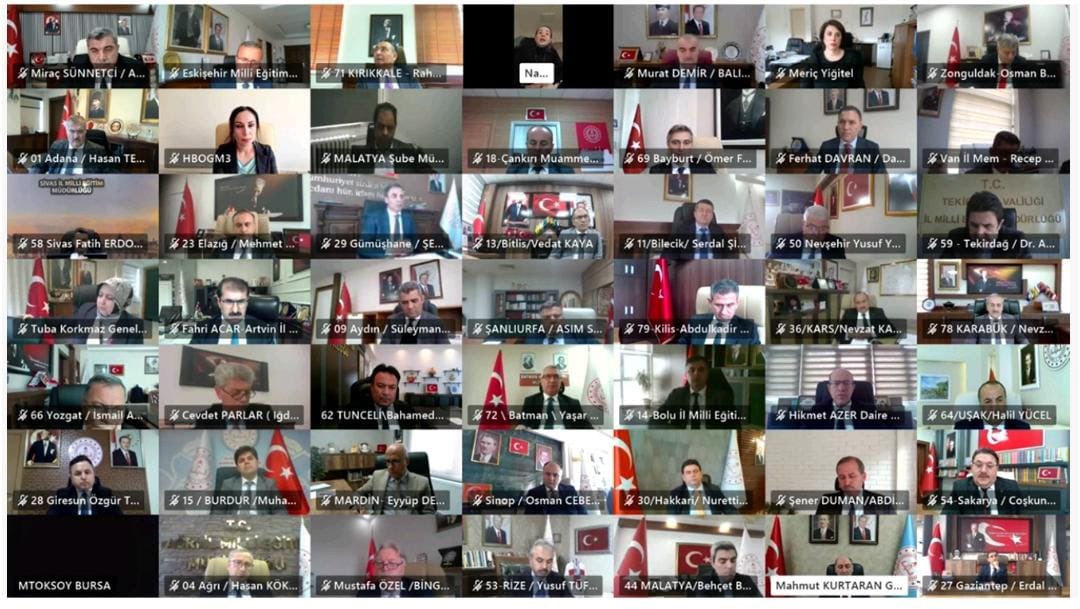 Bilgilendirme ve Değerlendirme Toplantısı Yapıldı.

“Ailenin Korunması ve Güçlendirilmesi Vizyon Belgesi ve Eylem Planı (2024-2028)” kapsamında aile kurumunun öneminin vurgulanması, aile içindeki birlik ve beraberliğin korunması, mevcut riskler karşısında ailenin topyekûn