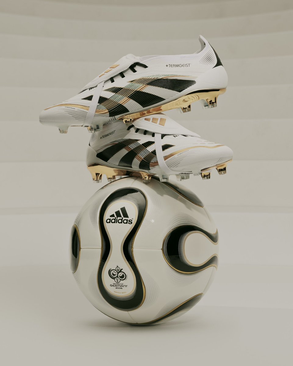 Adidas lanzó un remake de la +Teamgeist utilizada en el Mundial de Alemania 2006

Una belleza. 🤩
