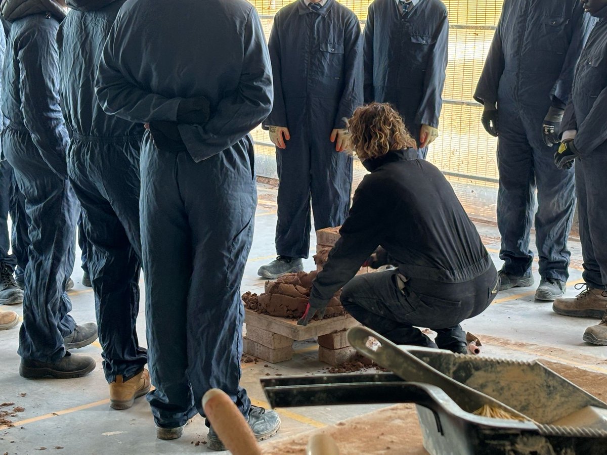 StAnnesAcademy's tweet photo. Y10 students have been busy learning their bricklaying trade this week. Buildings and other infrastructures will always need bricklayers! #bricklayer #buildingtrade @CranmerTrust https://t.co/PFdmBIaNo4