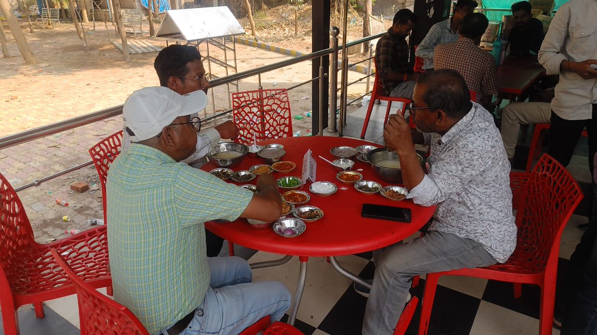 krushibibhag's tweet photo. #PakhalaDibasa was celebrated under the Forgotten Foods Initiative of SPPIF Scheme at Mission Shakti Café, Nuapada, featuring Ant Dhan Pakhala, Lal Bhaji, Thusi Kalara Bhaja, Dang Kandha Bharta, Badi Chura &amp; Mandia Pej, promoting our rich culinary heritage.  @arvindpadhee https://t.co/0YGgR1KOba