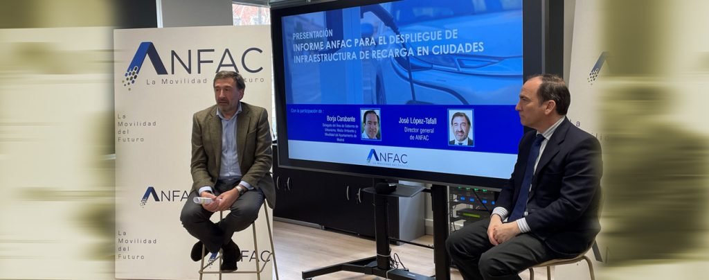 🟠ANFAC <a href="/AnfacAutomovil/">ANFAC</a> reclama incentivos fiscales para el despliegue de puntos de recarga en las ciudades #RevistaCarreterasDigital revistacarreteras.com/2025/03/20/anf…