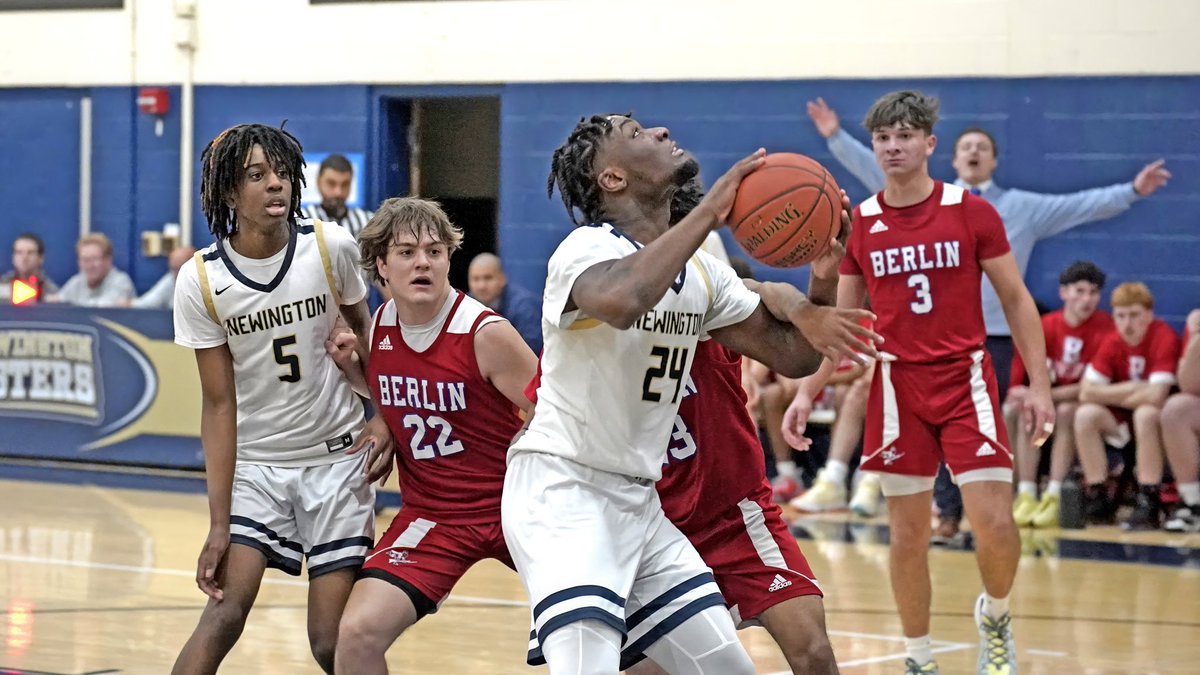 Rob (@robgnbh) on Twitter photo Congrats to Newington junior Josiah Sims (<a href="/JosiahSims2026/">Josiah Sims</a>) on being named the 2024-2025 Herald Basketball Player of the Year. He recorded 19 double-doubles out of 22 games played while averaging a double-double on the season. <a href="/NewingtonBBall/">Newington Basketball</a> #ctbb Congrats to Newington junior Josiah Sims (<a href="/JosiahSims2026/">Josiah Sims</a>) on being named the 2024-2025 Herald Basketball Player of the Year. He recorded 19 double-doubles out of 22 games played while averaging a double-double on the season. <a href="/NewingtonBBall/">Newington Basketball</a> #ctbb