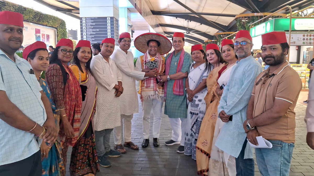 A warm welcome to Hon'ble State-In-Charge Shri <a href="/ProfBhuvan/">Prof. Bhuvan Joshi</a> JI on your visit to Assam. 

Looking forward to your extensive experience in guiding us towards further strengthening our organisation here