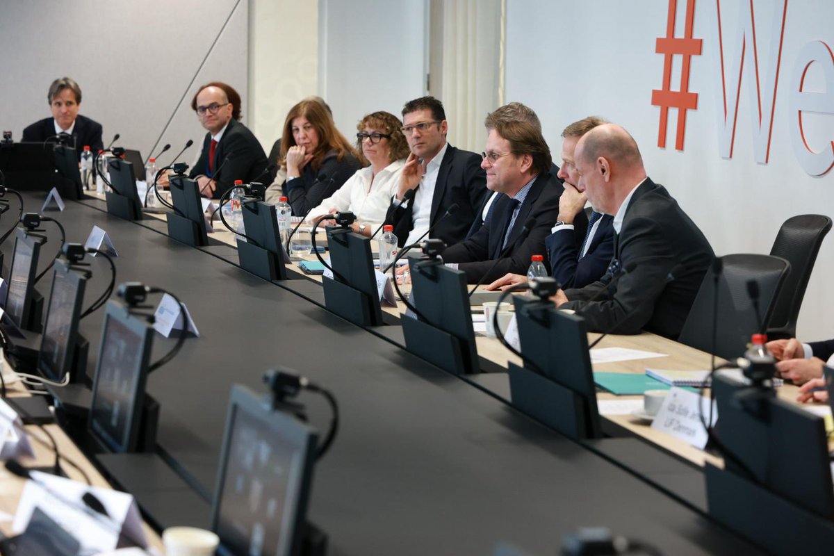 Europe will never give up on its health industry.

Firm commitment to keep our innovation and manufacturing in Europe.

Continued engagement with the industry incl. <a href="/EFPIA/">EFPIA</a> Board today.