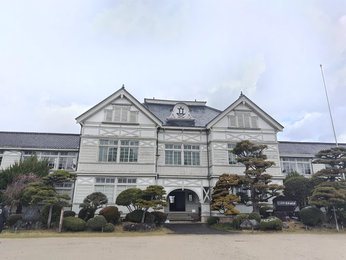 LT1PJc8WDq7mKaU's tweet photo. 昨日、岡山県真庭市旧遷喬尋常小学校で行われましたJWTFF（日本国際観光映像祭）2025にて下記の賞を受賞いたしました。海外からも沢山の作品がエントリーされており、大変勉強になりました。
Japan Conpetition
CERTIFICATE OFAWARD
Special DIrector's Awards
https://t.co/f4dijRteB7 https://t.co/o0xyzB7ipI