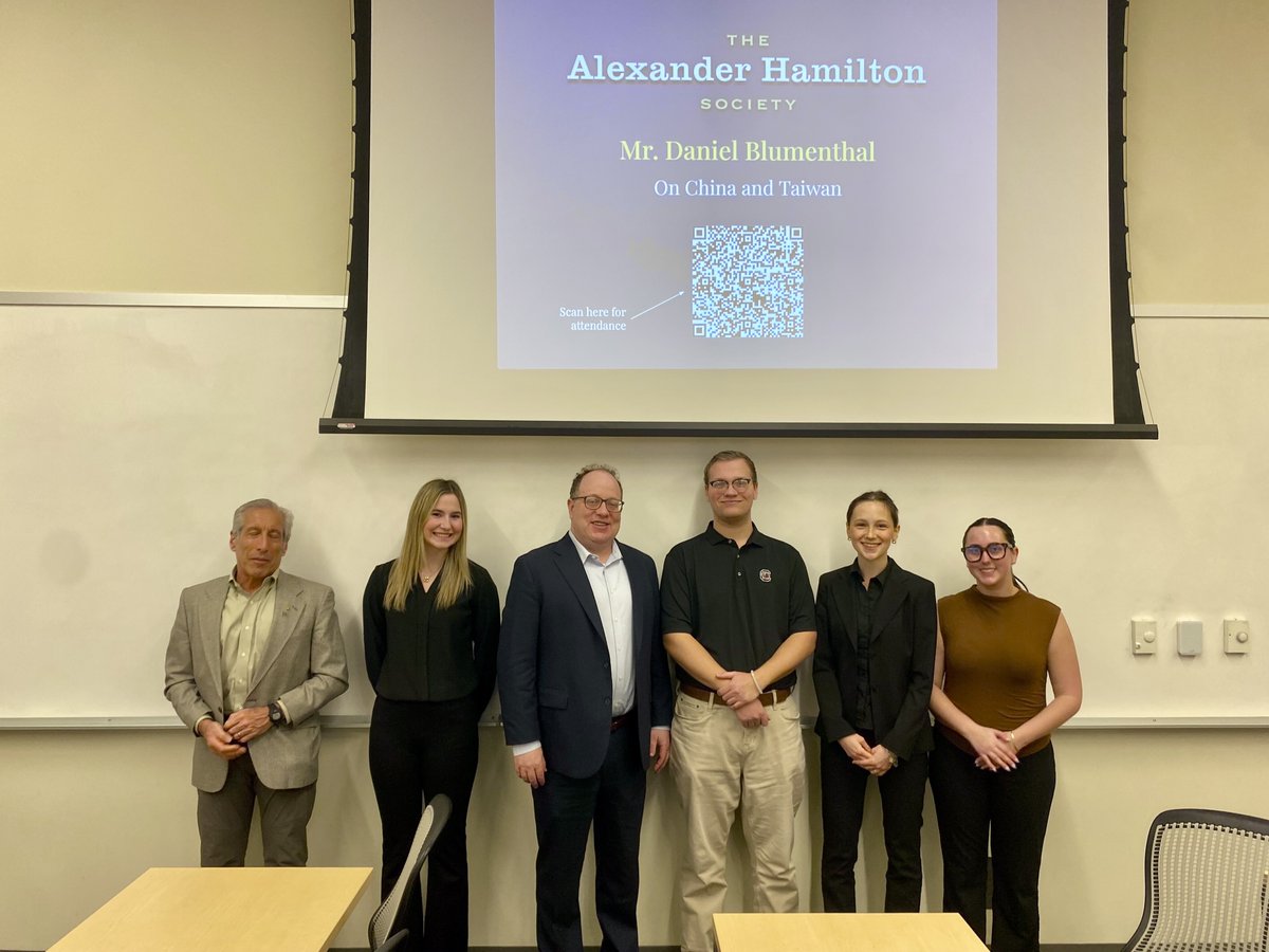 hamiltonsoc's tweet image. The AHS University of South Carolina Chapter had the privilege of hosting @DAlexBlumenthal, Senior Fellow at @AEI to discuss the shifting dynamics between China and Taiwan. Thank you, Dr. Blumenthal, for sharing your expertise with our students. #AHSChapterEvents #AEI