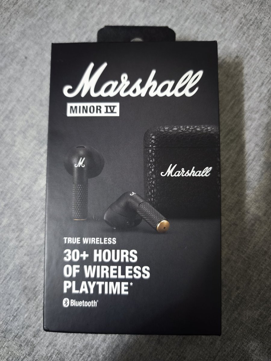 SyzwnRslii's tweet photo. hi guys,
saya ada satu earbuds daripada Marshall, Minor IV yang belum dibuka lagi.
ada yang berminat nak beli? harga boleh bincang. https://t.co/52WKcfMmhZ