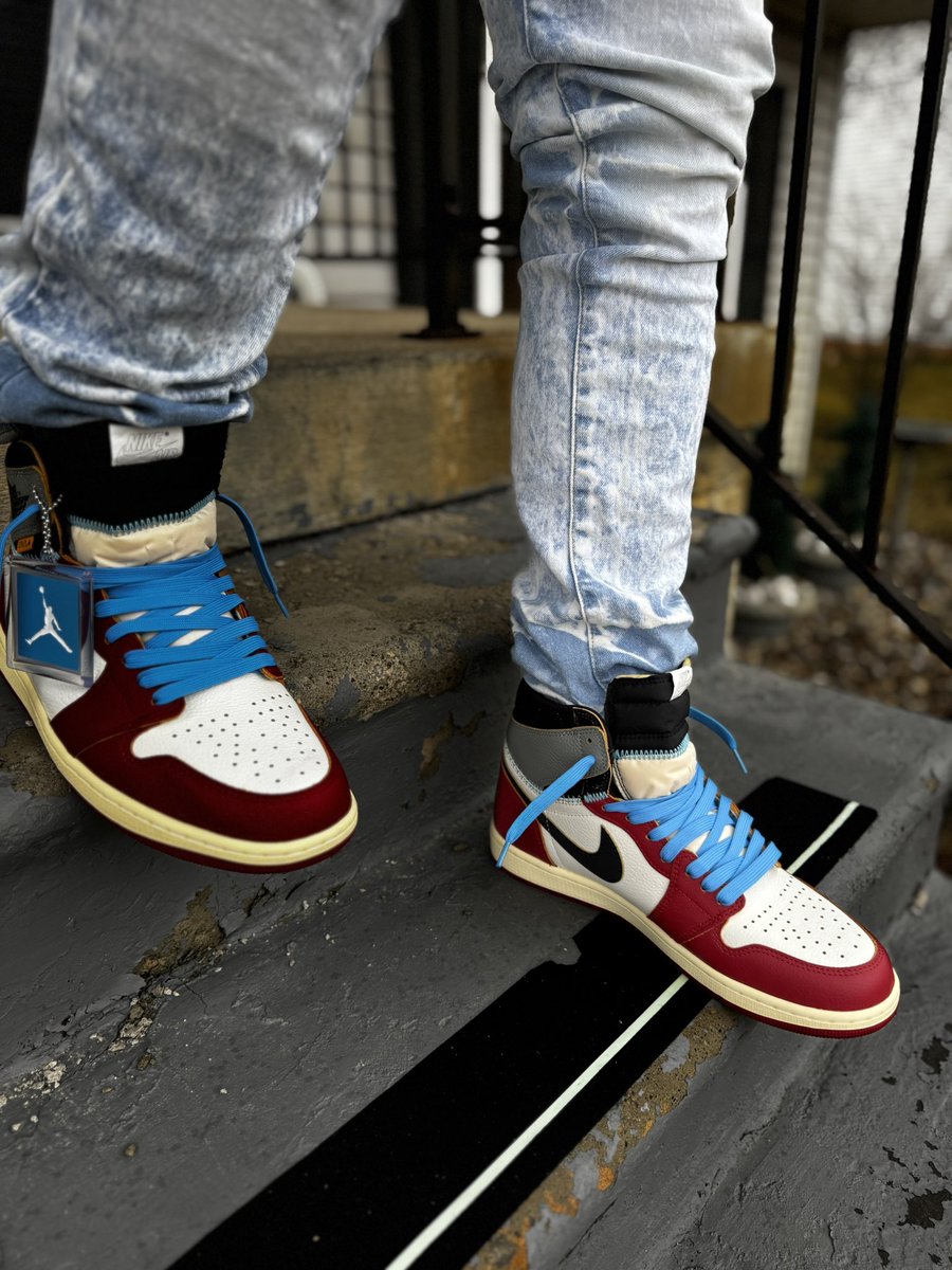 GreenGoblin734's tweet photo. Taking the Unions out for a spin 🌪️ @snkr_twitr  They really did a perfect job on executing a modern take on a masterpiece. @Nike @Jumpman23 @unionlosangeIes https://t.co/inzR44uk8C